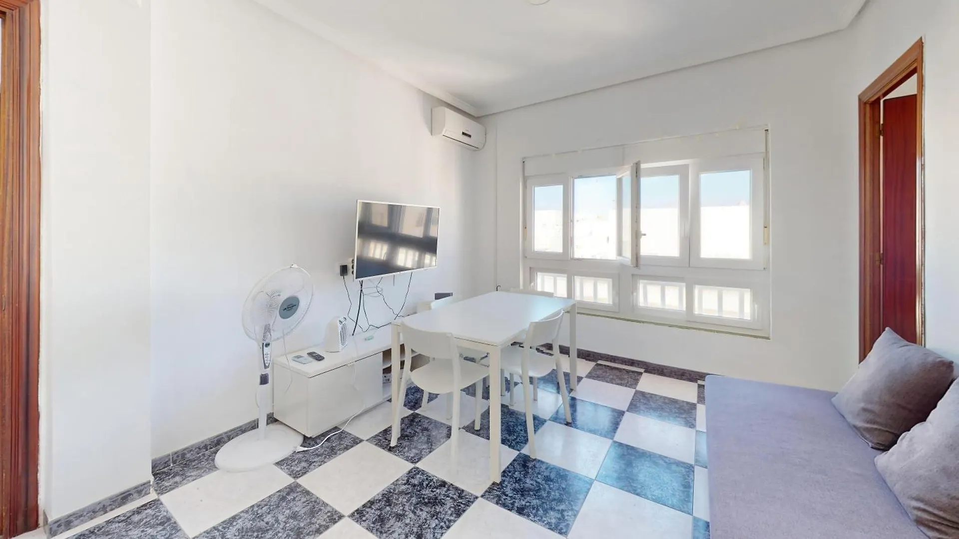 Apartment Apartamento Martinez Campos - Playa La Caleta Cadiz