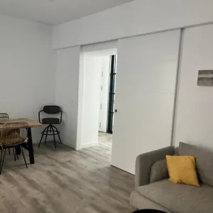 Apartamento Precioso Piso En Capital, Cádiz