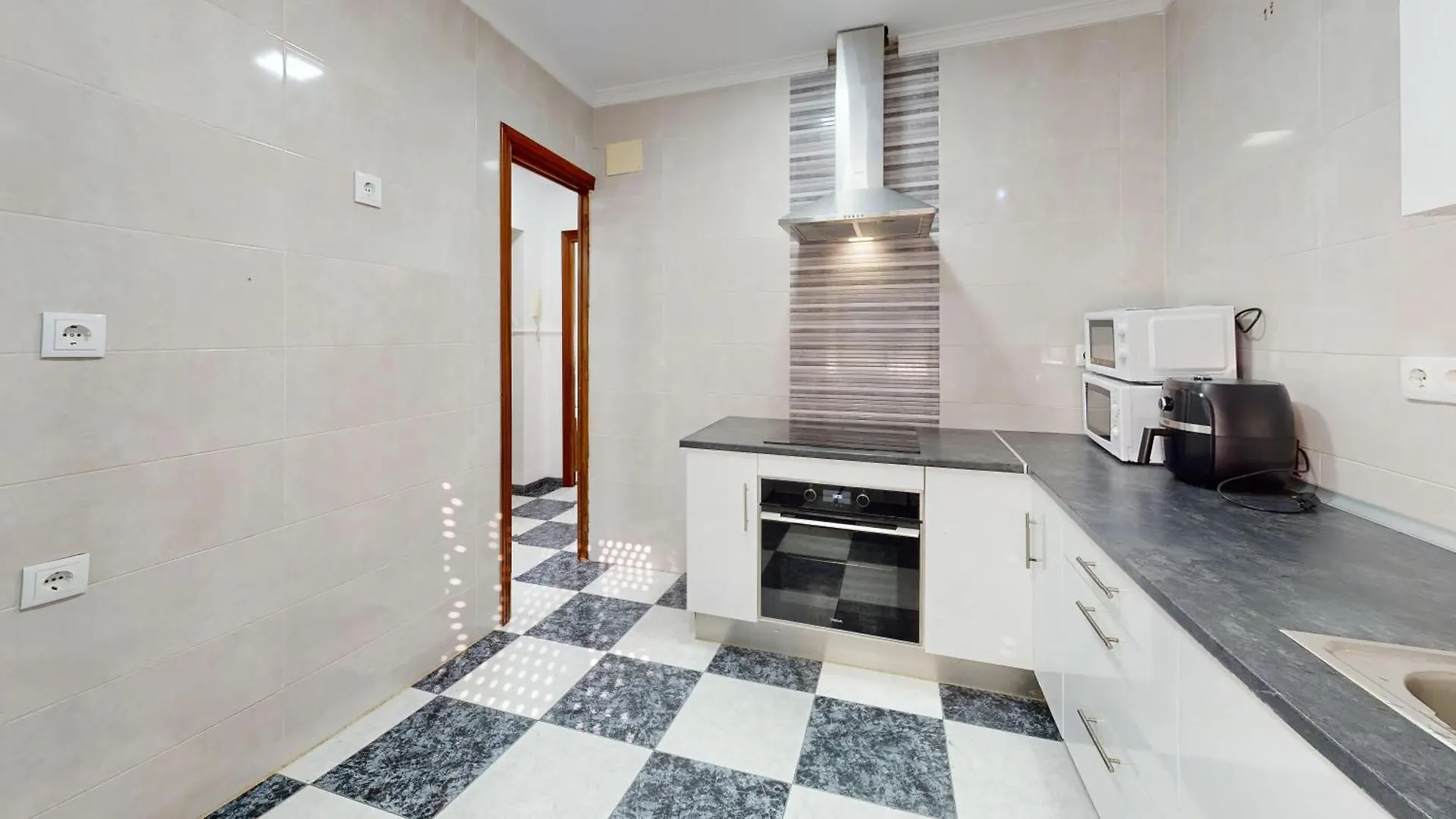 Apartamento Martinez Campos - Playa La Caleta Cadiz 0*,